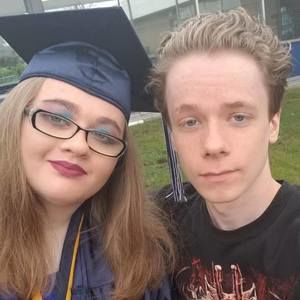 Meet your Posher, Jade